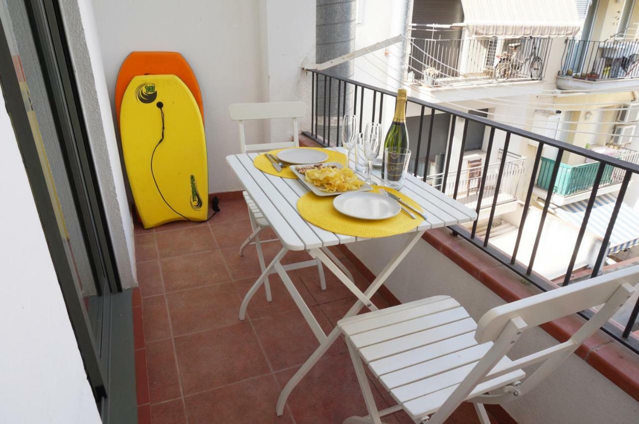Happy Holiday Beach Home Sitges Exterior foto